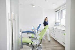 Gerade Zähne mit FRECH KIEFERORTHOPÄDIE in Mosbach